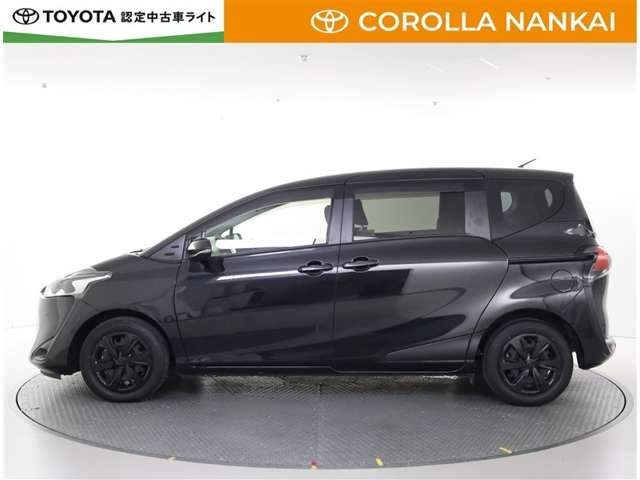 Toyota Sienta 5
