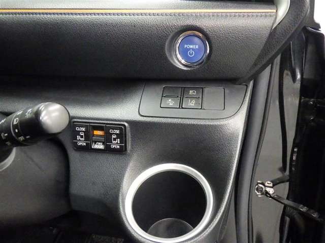 Toyota Sienta 12