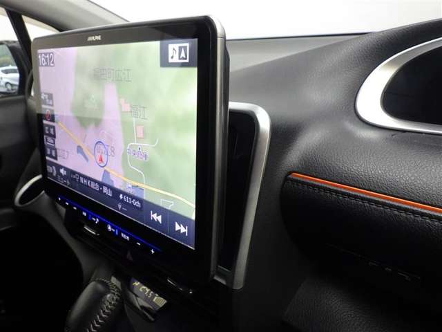 Toyota Sienta 9