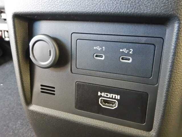 Mitsubishi Delica Mini 12