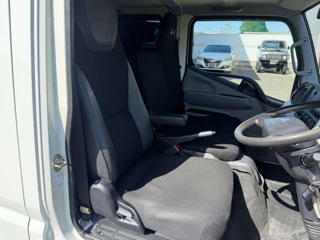 Mitsubishi Fuso Canter 11