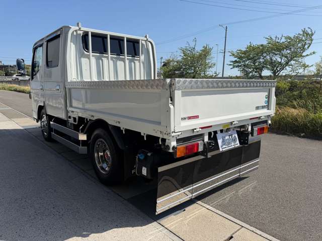Mitsubishi Fuso Canter 6
