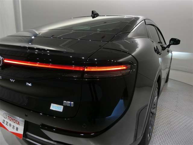 Toyota Crown Crossover 11
