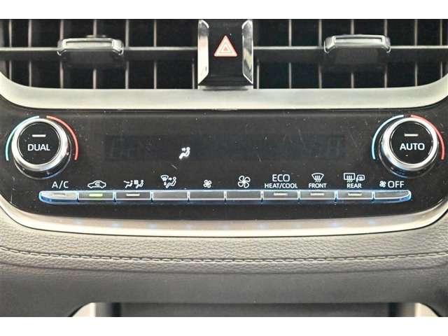 Toyota Corolla Cross 8