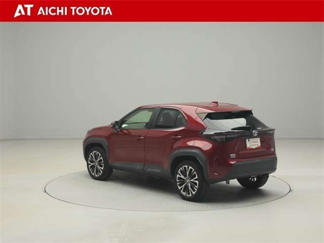 Toyota Yaris Cross 4