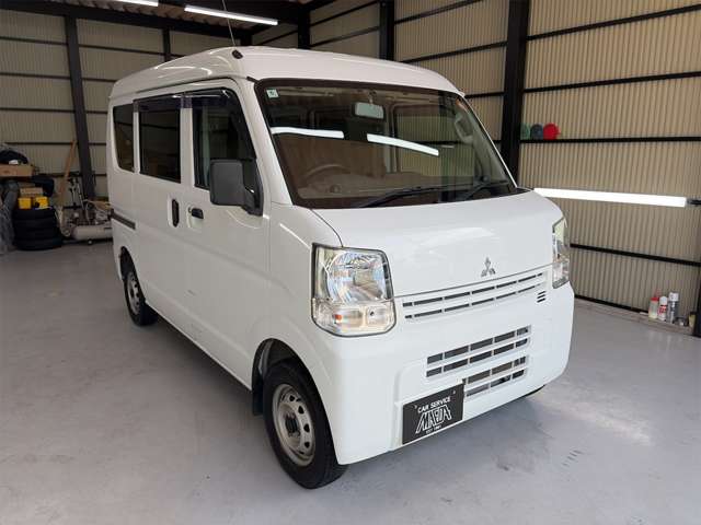 Mitsubishi Minicab Van 7
