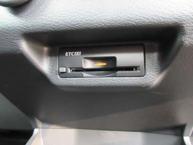 Mitsubishi eK X EV 8