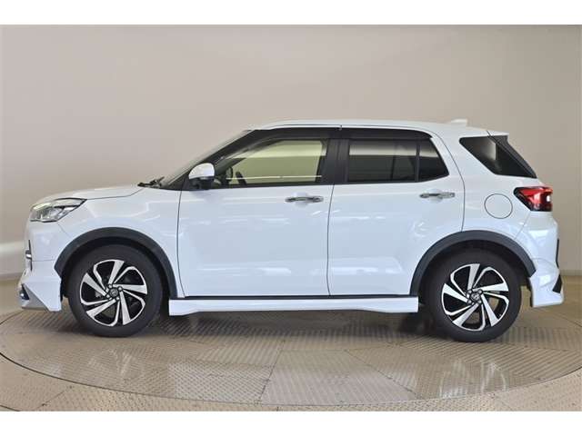 Toyota Raize 4