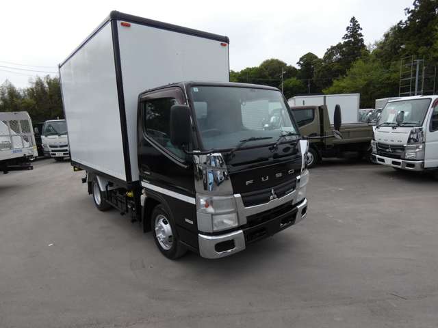 Mitsubishi Fuso Canter 5