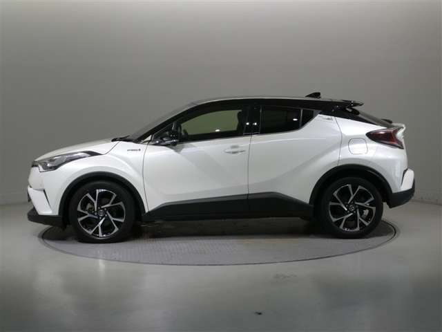 Toyota C-HR 4