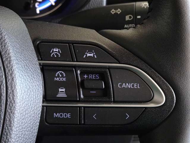 Toyota Voxy 12