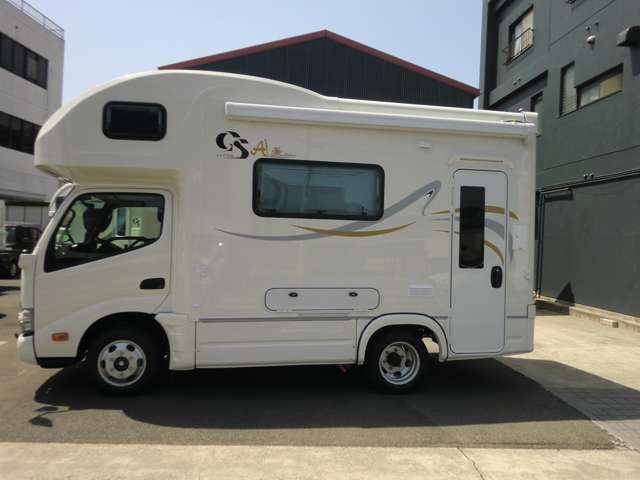 Toyota Camroad 8