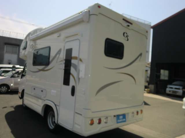 Toyota Camroad 10