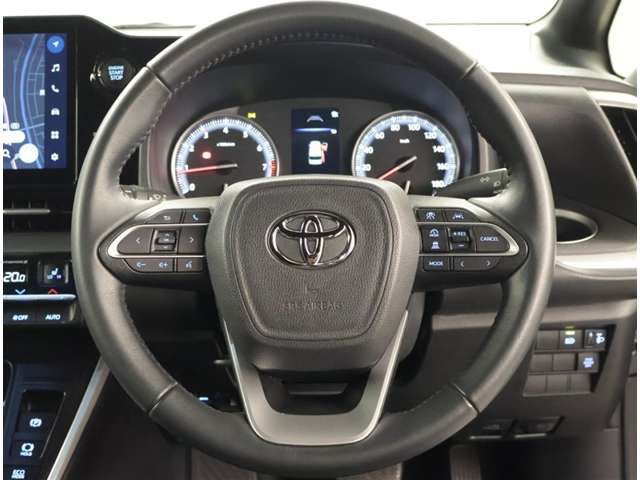 Toyota Voxy 6