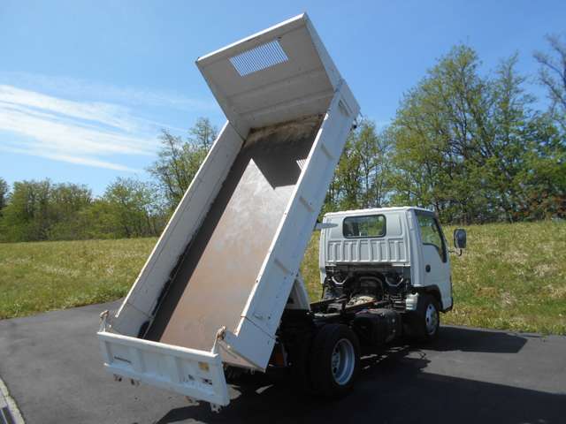 Isuzu Elf 9