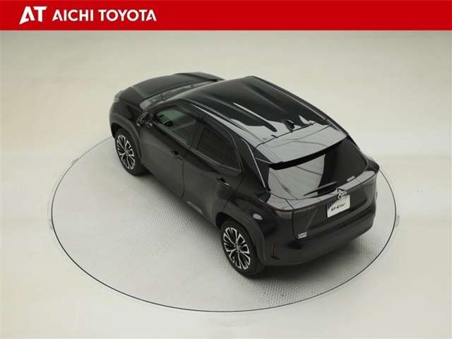 Toyota Yaris Cross 12