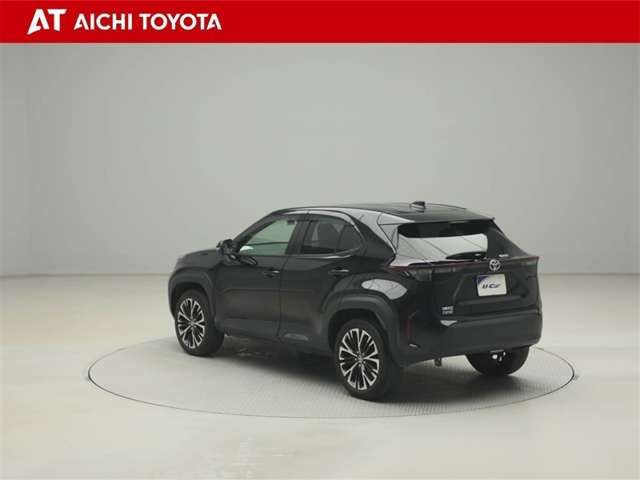 Toyota Yaris Cross 4
