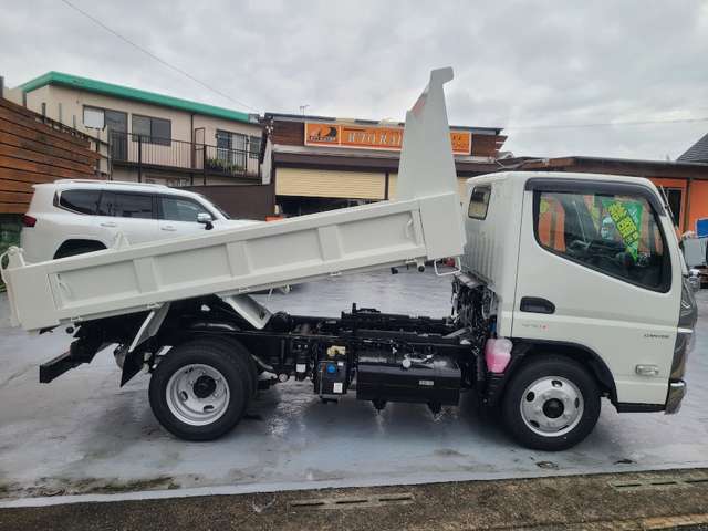 Mitsubishi Fuso Canter 5