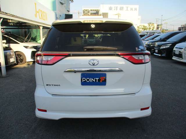Toyota Estima 11