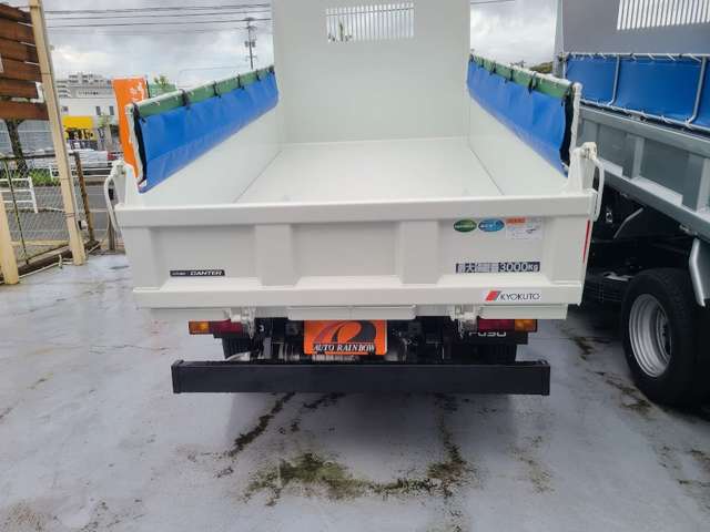 Mitsubishi Fuso Canter 6