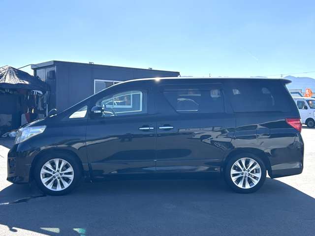 Toyota Alphard 10