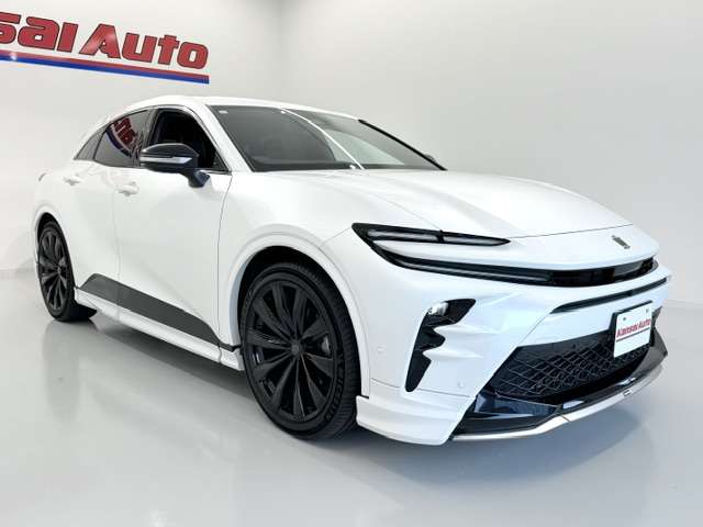 Toyota Crown Sport 6