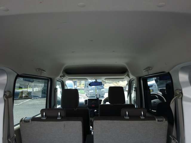Nissan NV100 Clipper 11