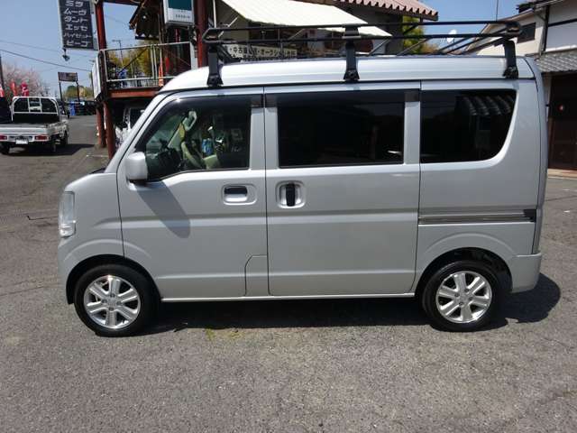Nissan NV100 Clipper 4