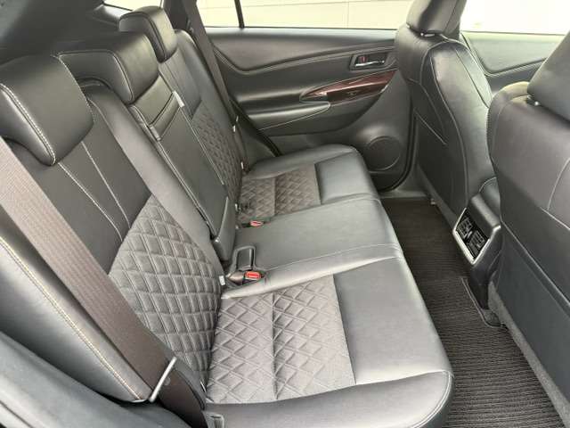 Toyota Harrier 7