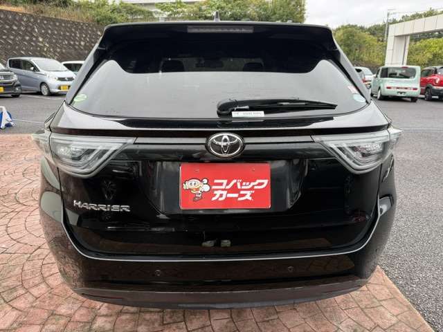 Toyota Harrier 10
