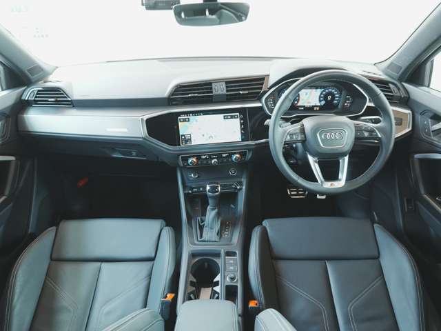 Audi Q3 Sportback 2