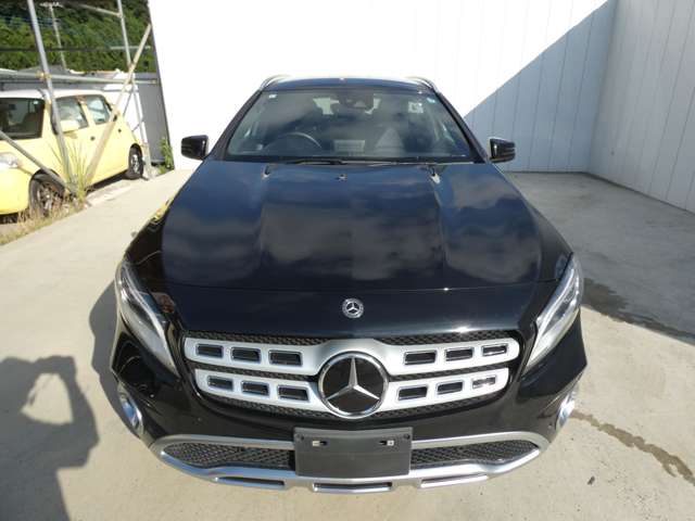 Mercedes-Benz GLA-Class 5