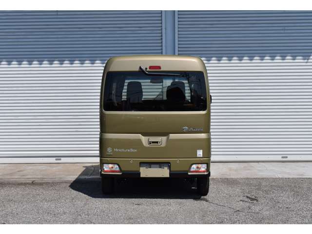 Daihatsu Atrai 3