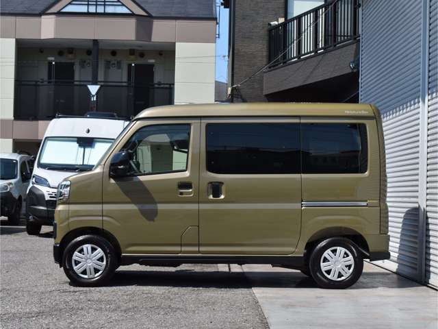 Daihatsu Atrai 5