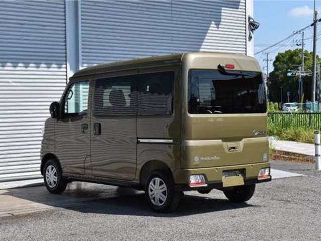 Daihatsu Atrai 9