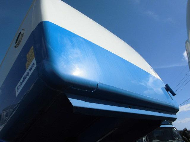 Hino Dutro 11