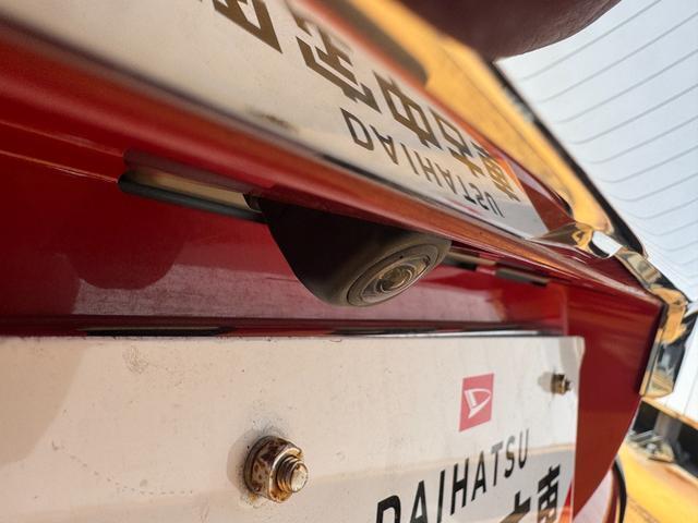 Daihatsu Taft 4