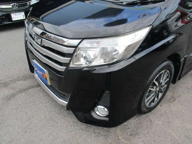 Toyota Noah 6