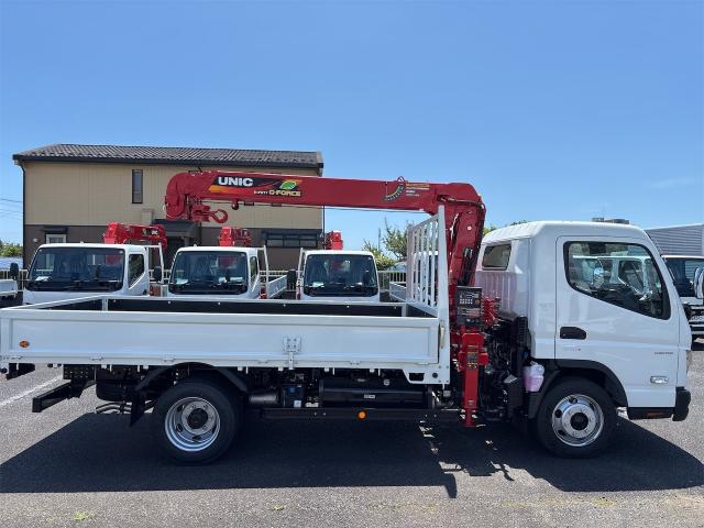 Mitsubishi Fuso Canter 4