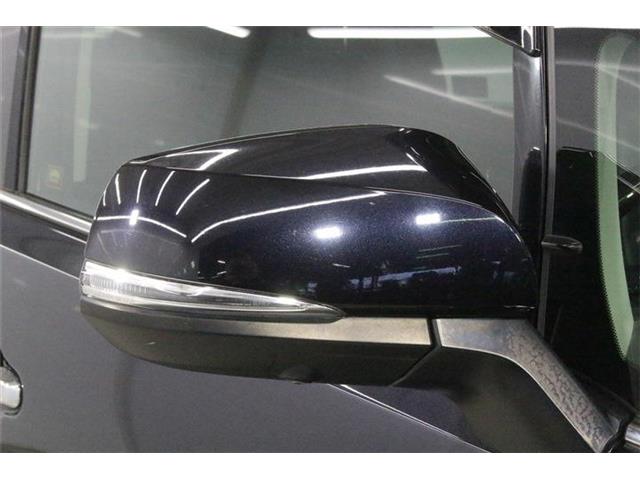 Toyota Alphard 11