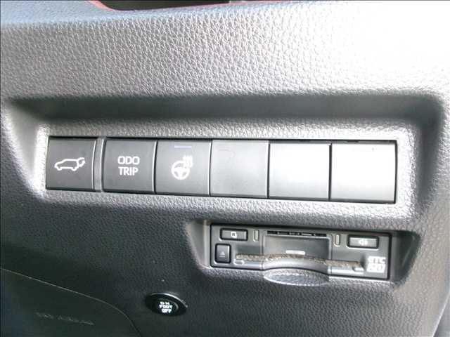 Toyota RAV4 6