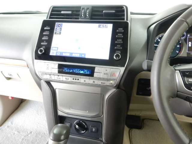 Toyota Land Cruiser Prado 7