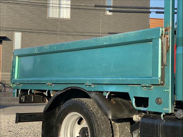 Mitsubishi Fuso Canter 10