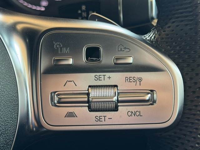 Mercedes-Benz GLC 7