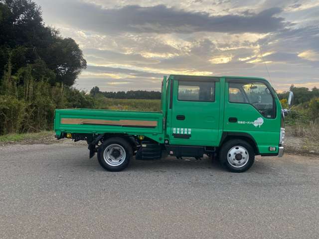 Isuzu Elf 8