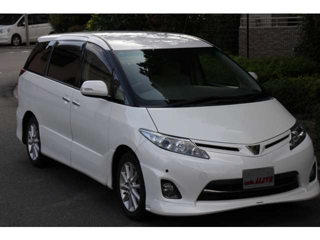 Toyota Estima 11