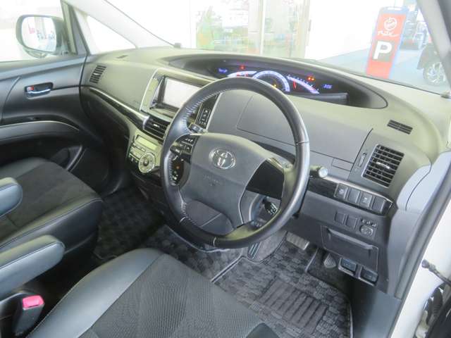 Toyota Estima 10