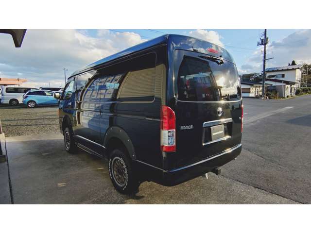 Toyota Hiace 11