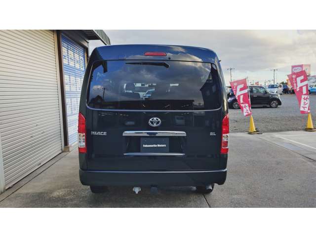 Toyota Hiace 10