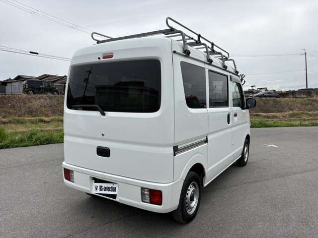 Nissan NV100 Clipper 12